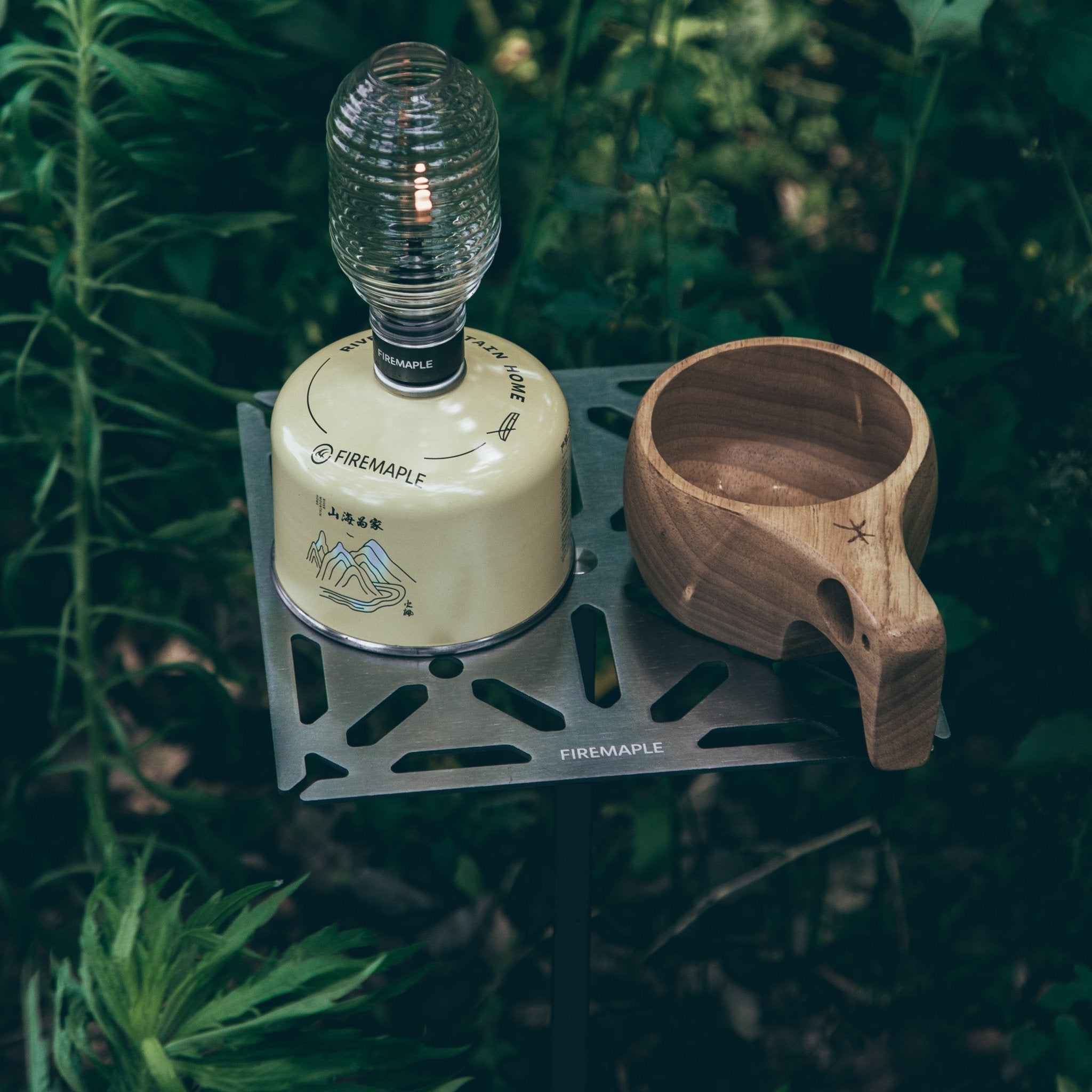 Dandelion Ultralight Ground Stake Table