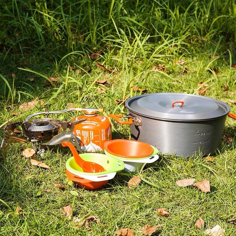 Cooma Outdoor FEAST Hot pot