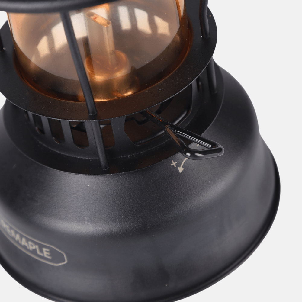 Voyager Kerosene Lantern